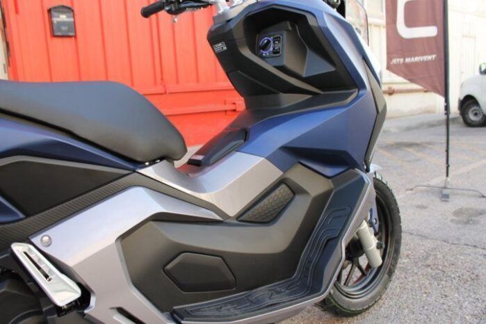 
								MITT ADV 125 full									