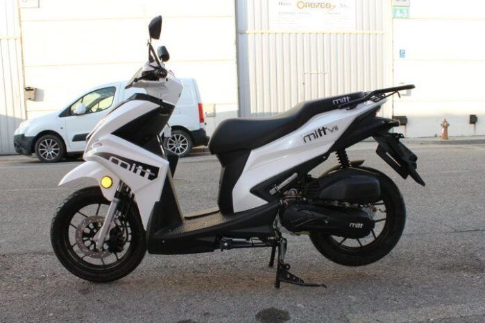 
								MITT URBAN 125 full									