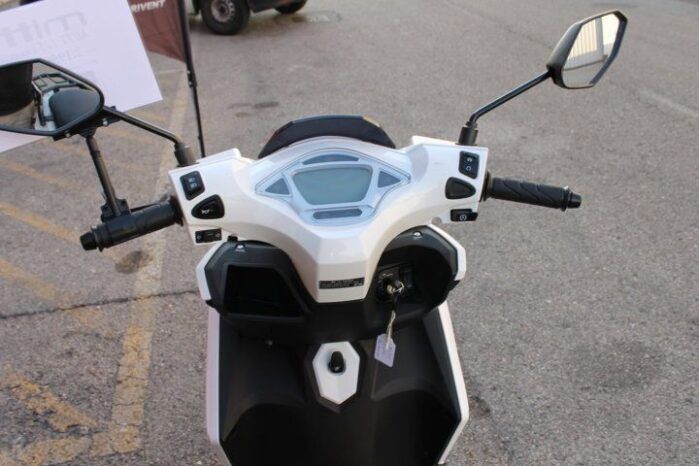 
								MITT URBAN 125 full									