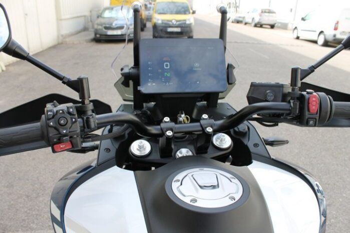 
								CFMOTO 800 MT EXPLORER full									