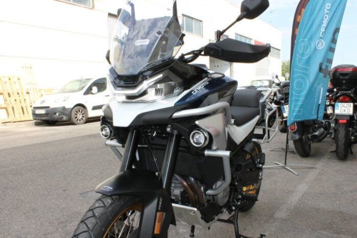 
								CFMOTO 800 MT EXPLORER full									