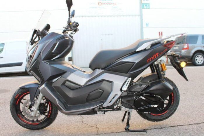 
								MITT ADV 125 full									