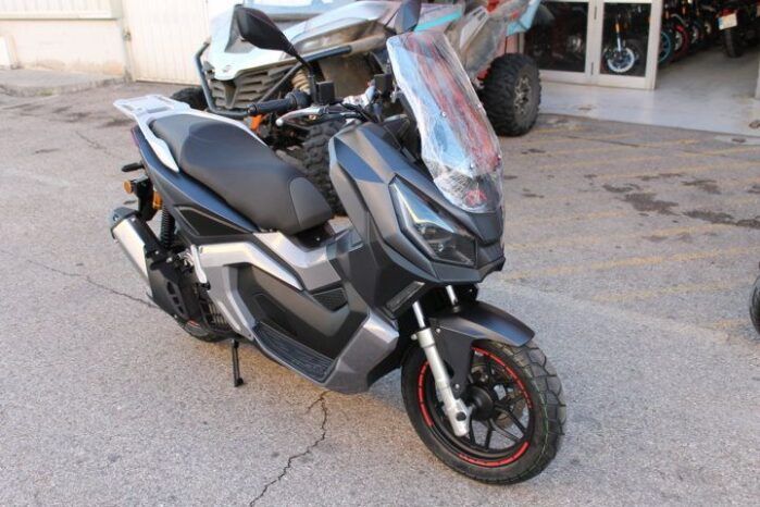 
								MITT ADV 125 full									