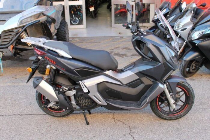 
								MITT ADV 125 full									