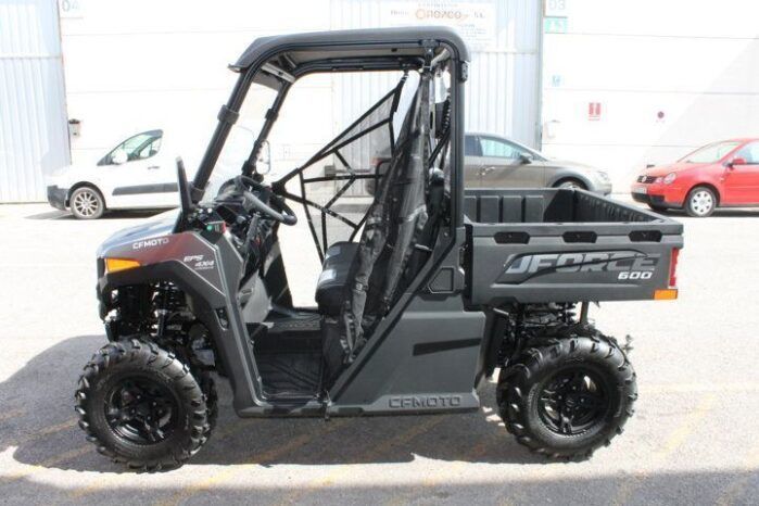 
								CFMOTO UFORCE 600 EPS full									