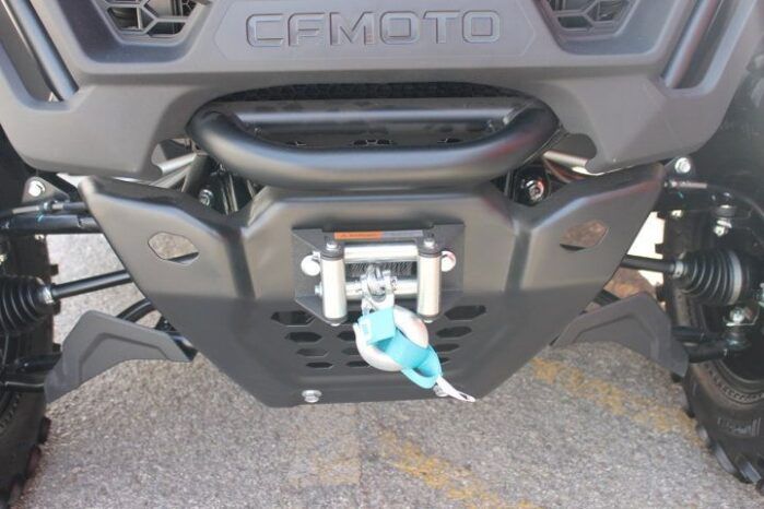 
								CFMOTO UFORCE 600 EPS full									