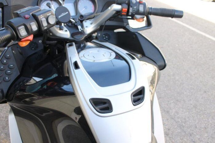 
								BMW R 1200 RT full									
