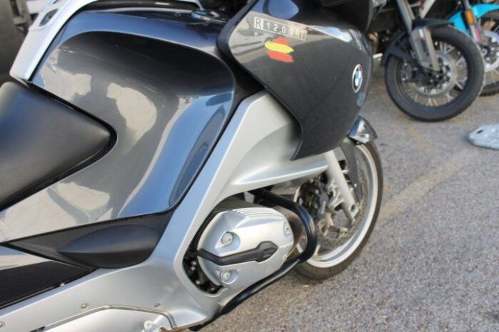 
								BMW R 1200 RT full									