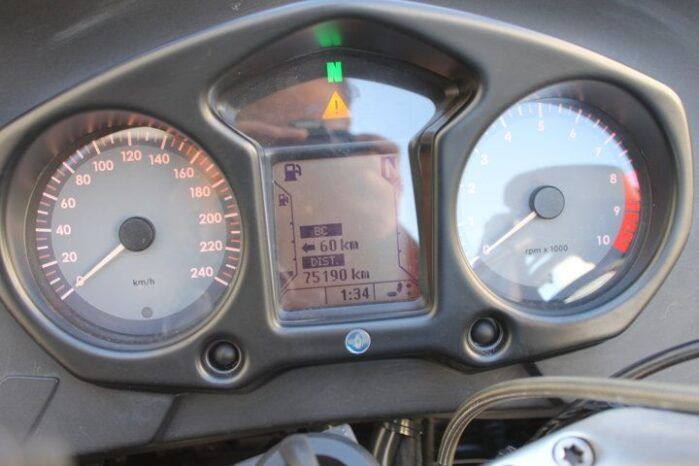 
								BMW R 1200 RT full									