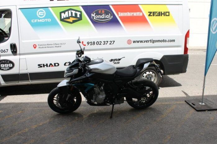 
								CFMOTO 675 NK 2026 full									
