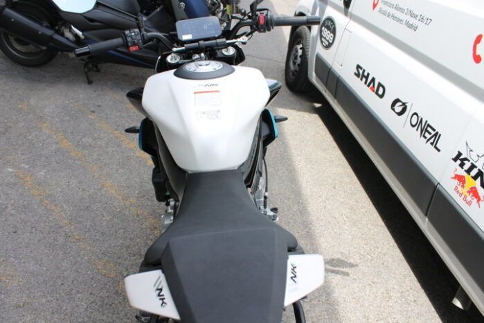 
								CFMOTO 675 NK 2026 full									