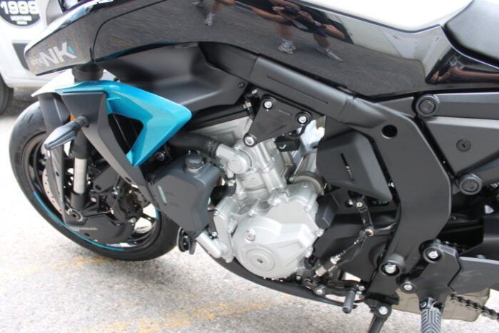 
								CFMOTO 675 NK 2026 full									