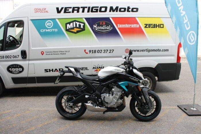 
								CFMOTO 675 NK 2026 full									