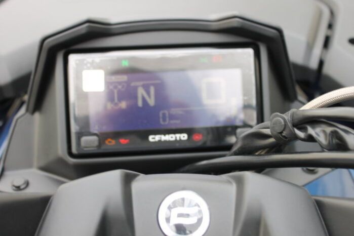 
								CFMOTO CFORCE 625 TOURING EPS full									