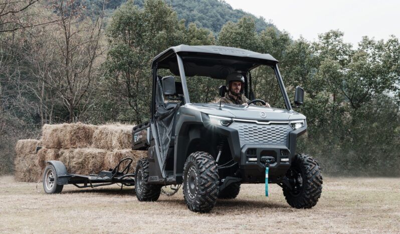 
								CFMOTO UFORCE U6 EV EPS full									