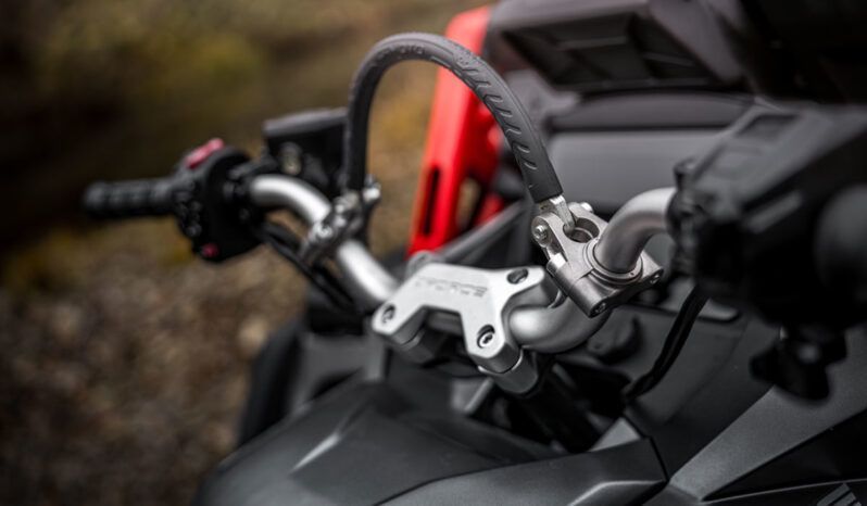 
								CFMOTO CFORCE 1000 MV EPS full									