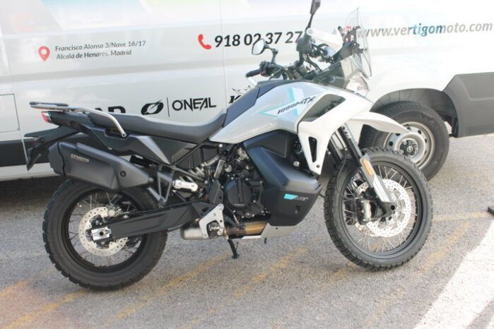 
								CFMOTO 1000 MT-X full									