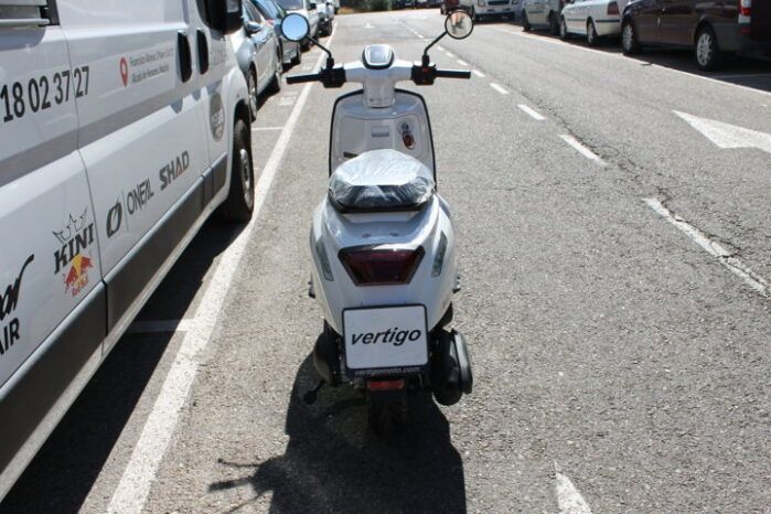 
								LAMBRETTA J 125 full									