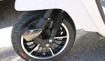 
									LAMBRETTA J 125 full								