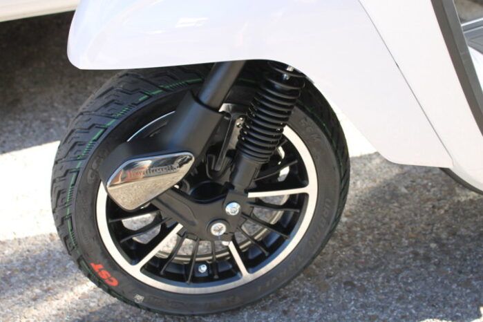 
								LAMBRETTA J 125 full									