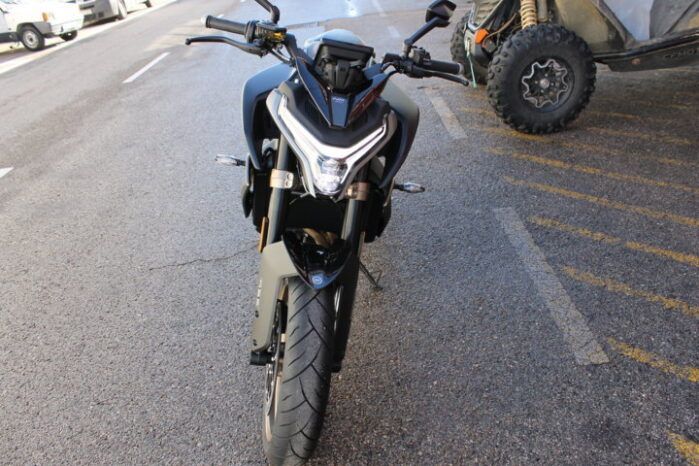 
								CFMOTO 800 NK ADVANCED full									