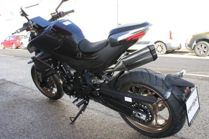 
								CFMOTO 800 NK ADVANCED full									