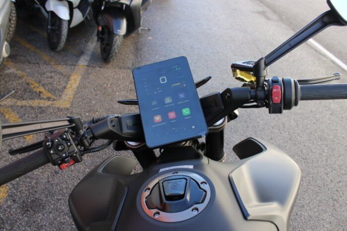 
								CFMOTO 800 NK ADVANCED full									