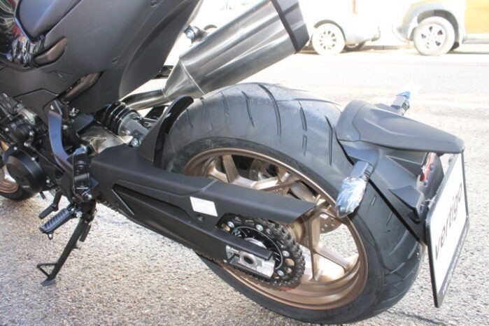 
								CFMOTO 800 NK ADVANCED full									