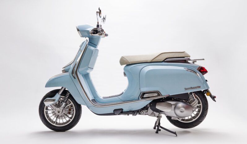 
								LAMBRETTA J 125 full									