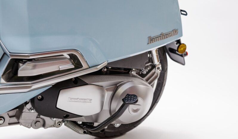 
								LAMBRETTA J 125 full									