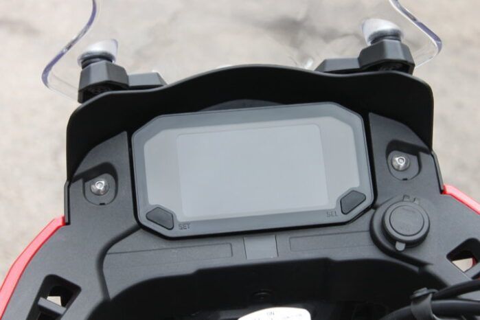 
								MITT MT 125 full									