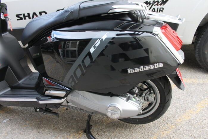 
								LAMBRETTA X 300 GT full									