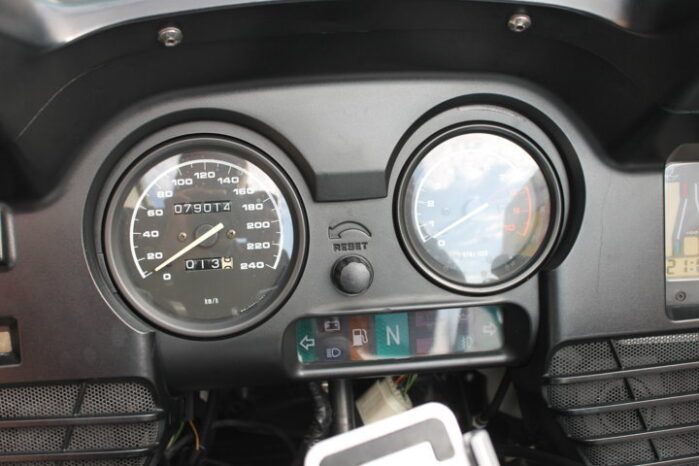 
								BMW R 1150 RT full									