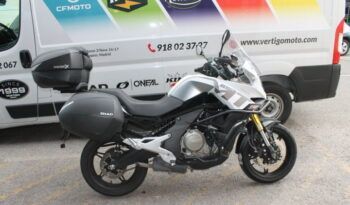 
									CFMOTO 650 MT full								