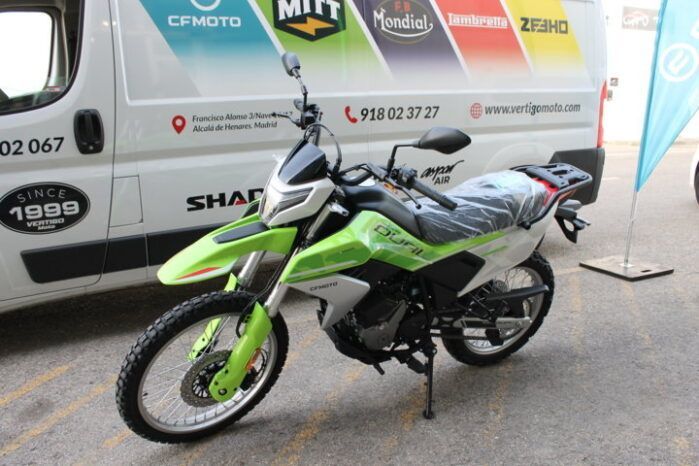 
								CFMOTO 250 DUAL full									