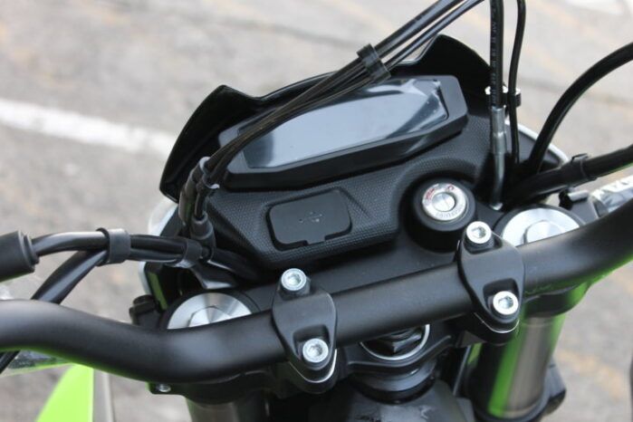 
								CFMOTO 250 DUAL full									