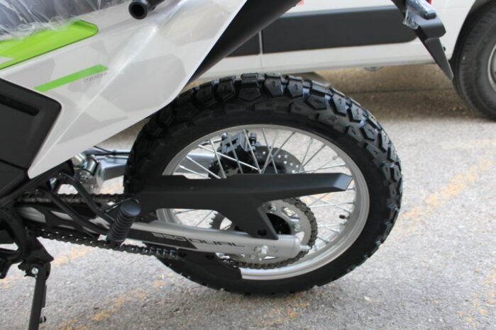 
								CFMOTO 250 DUAL full									