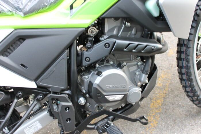 
								CFMOTO 250 DUAL full									