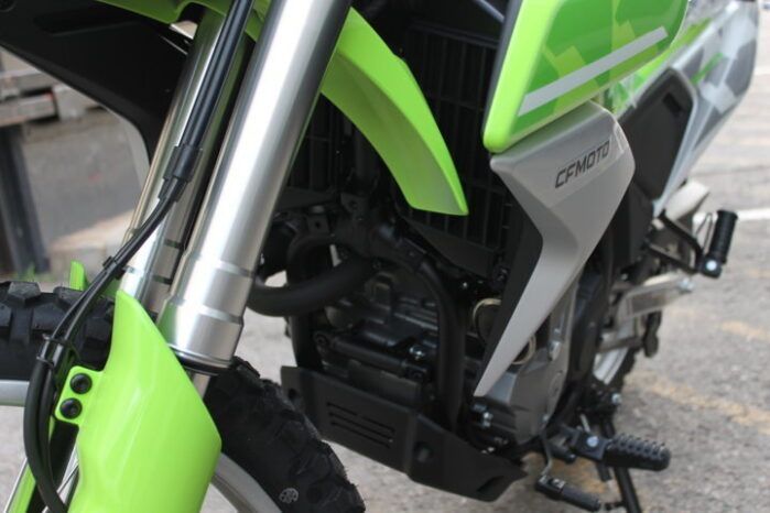 
								CFMOTO 250 DUAL full									