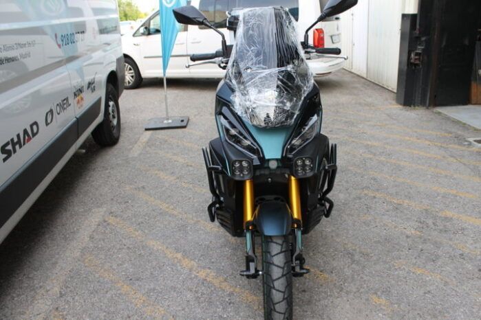 
								MITT ADV 125 XTREME PRO full									