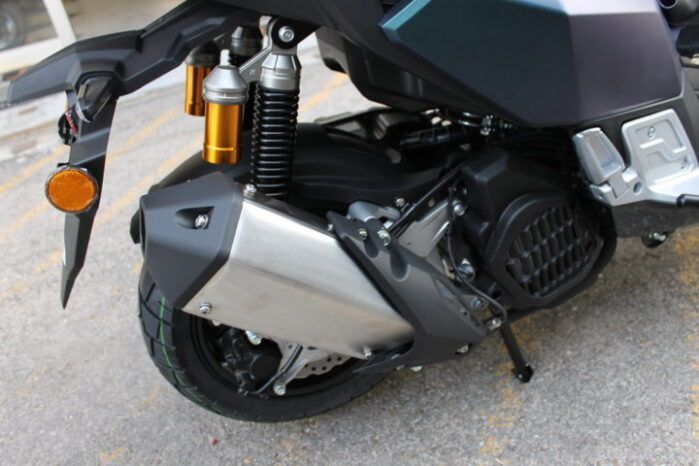 
								MITT ADV 125 XTREME PRO full									