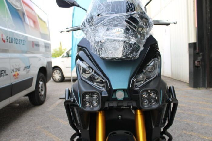 
								MITT ADV 125 XTREME PRO full									