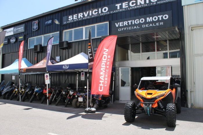 
								CFMOTO Z10 TURBO 2 PLAZAS full									