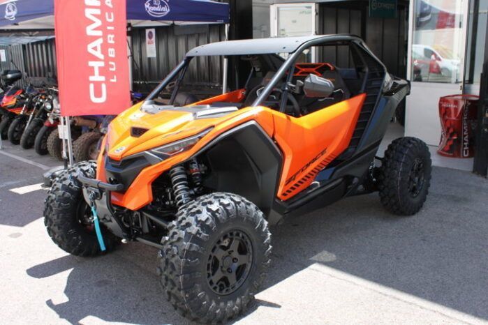 
								CFMOTO Z10 TURBO 2 PLAZAS full									