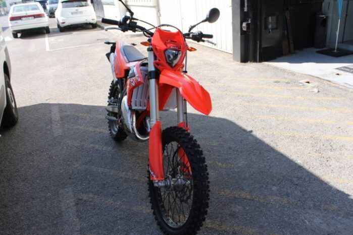 
								BETA RR 125 2T  ENDURO full									