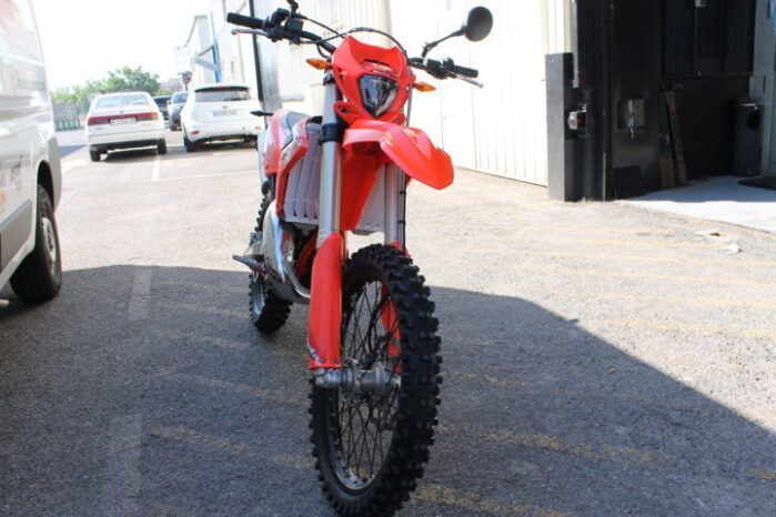 
								BETA RR 125 2T  ENDURO full									