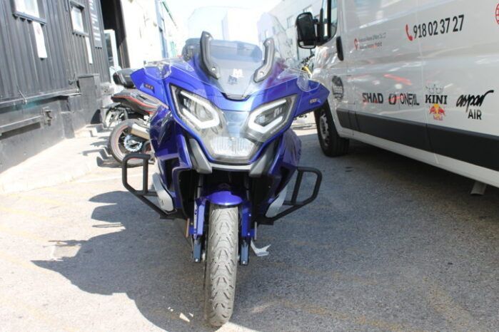 
								MITT GT-K 750 full									