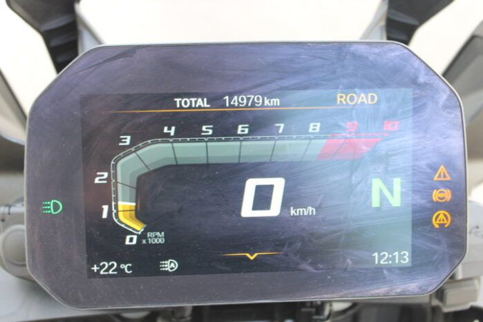 
								BMW F 750 GS 40 Aniversario full									