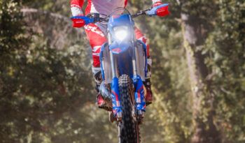 
									BETA RR 250 2T RACE 27 full								