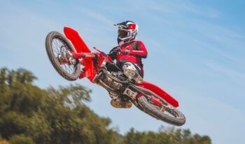 
									BETA RX 250F 4T CROSS 27 full								